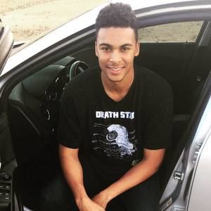 Meet your Posher, Beau